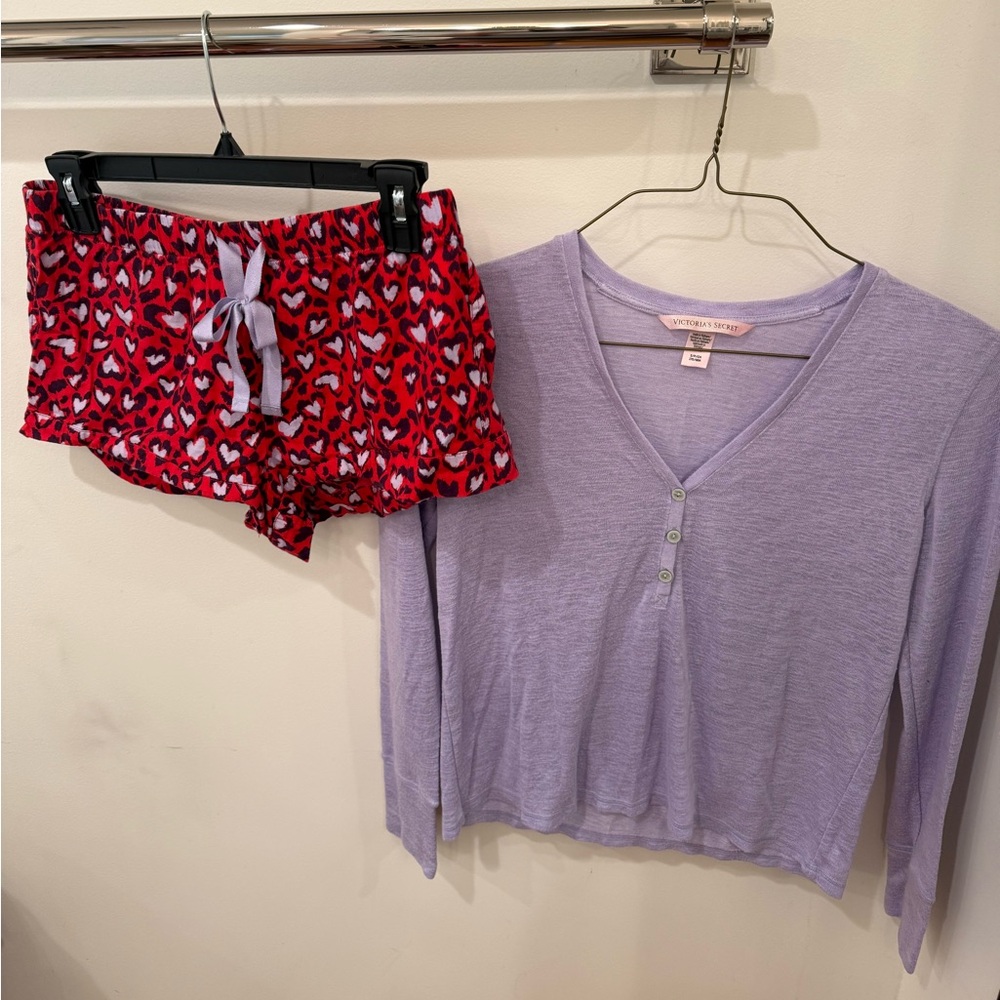 Victoria’s Secret Hearts pajama set